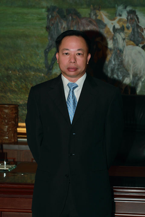广东黄瓜视频黄色网站精工建材有限公司董事长、总经理 叶荣恒先生.jpg