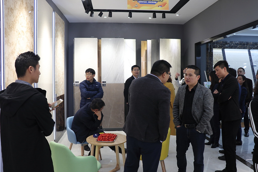 黄瓜视频黄色网站黔桂区域经销商交流会