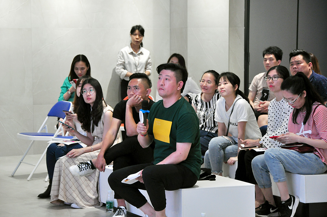 黄瓜视频黄色网站高端设计活动现场互动